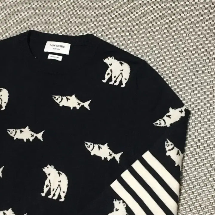 [BUNJANG] Thom Browne Knit 3 Size / 톰브라운 니트 3 사이즈