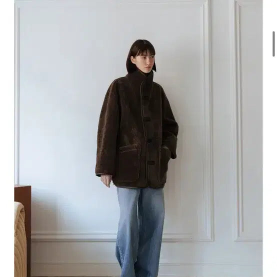 [BUNJANG] Tenue Brown Suede Lined Shearling Jacket / 테누브 브라운 무스탕 자켓 코트