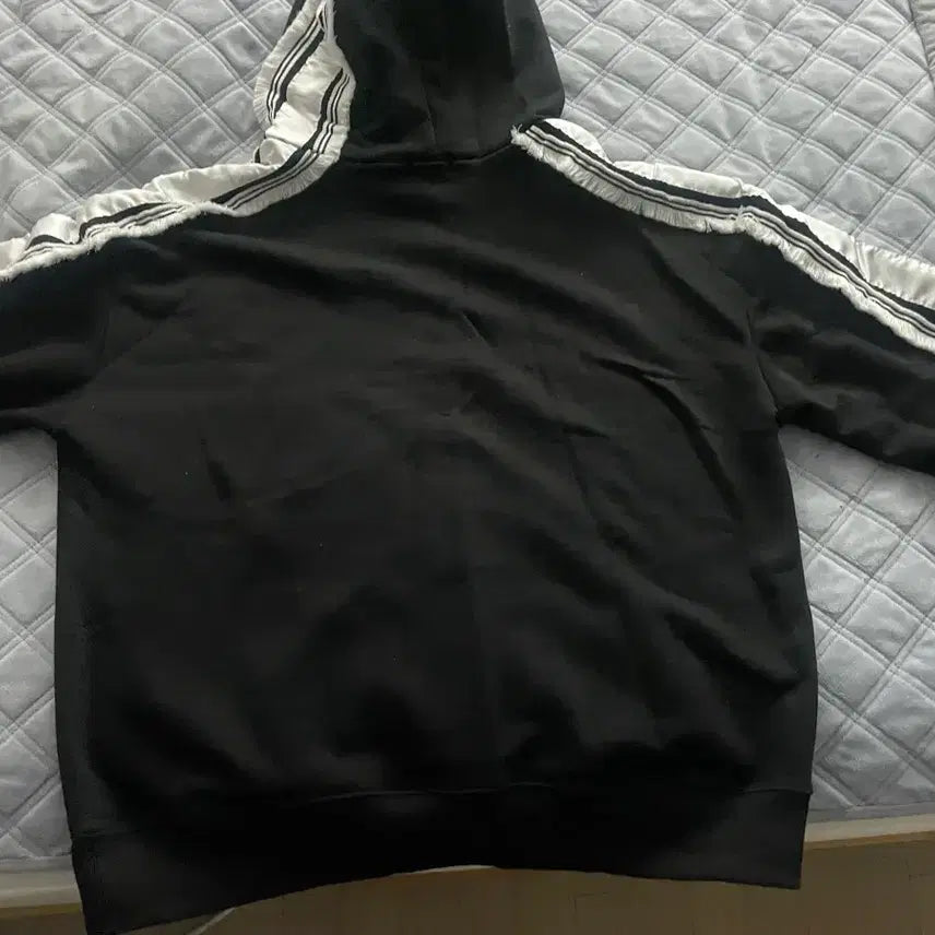 [BUNJANG] Unisex Color-Blocked Hoodie / [새상품] 테슬 배색 후드티 남여공용