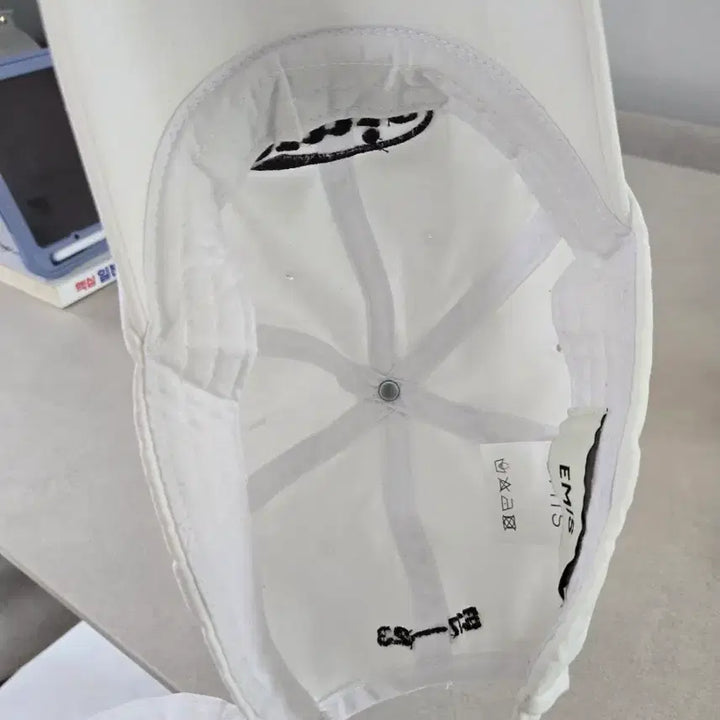 [BUNJANG] Emis Hat White / 이미스 모자 화이트