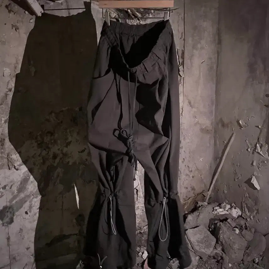 [BUNJANG] Memory Space Six-Tuck String Pants / 메모리 스페이스 - 6턱 스트링 팬츠