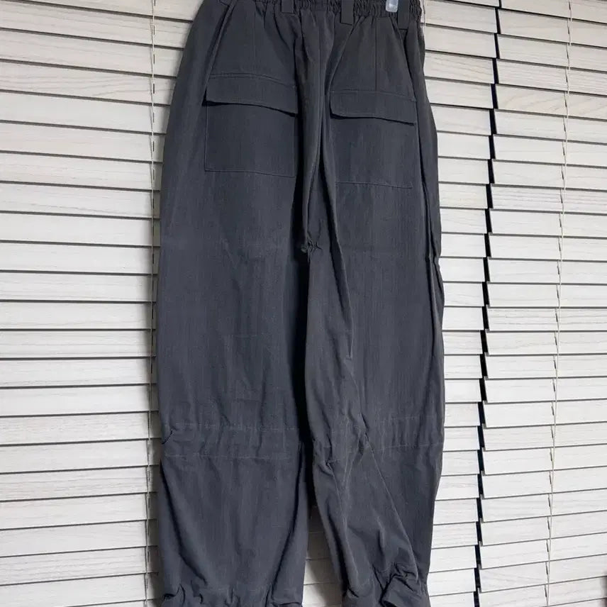 [BUNJANG] Memory Space Six-Tuck String Pants / 메모리 스페이스 - 6턱 스트링 팬츠