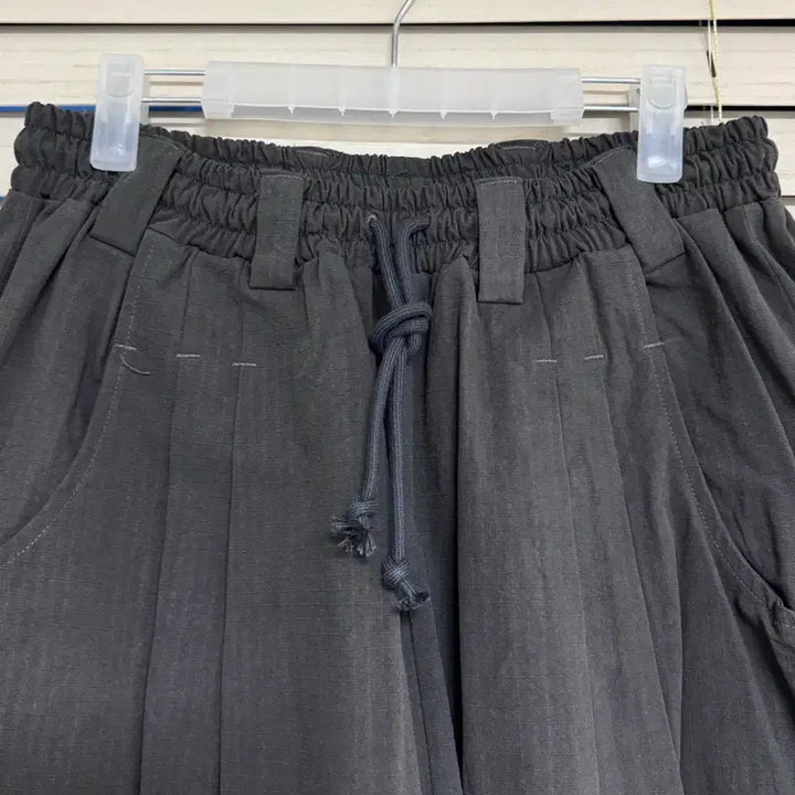 [BUNJANG] Memory Space Six-Tuck String Pants / 메모리 스페이스 - 6턱 스트링 팬츠