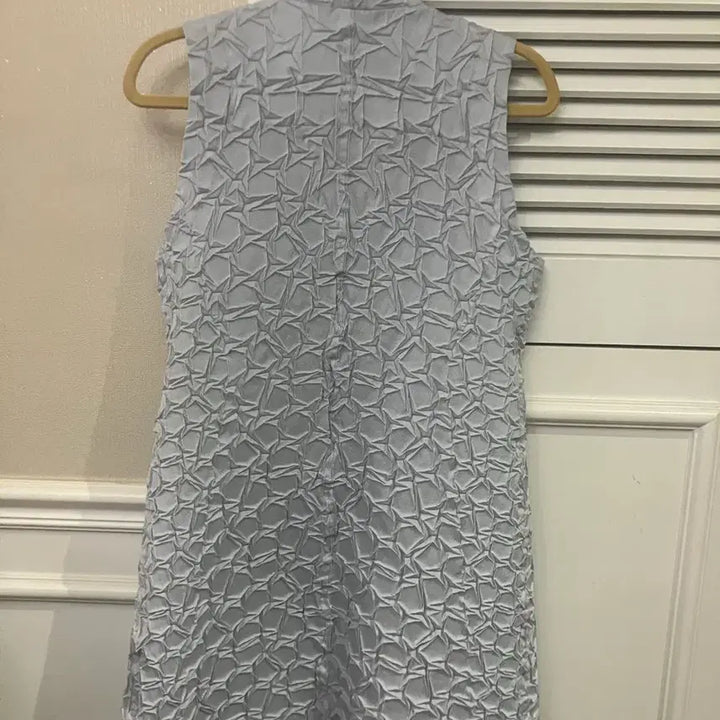 [BUNJANG] Issey Miyake Women's Pleated Vest / 이세이미야케 베스트