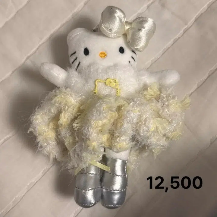 [BUNJANG] Kitty Doll Costume Collection Keyring / 키티 인형 키링 코스튬 콜렉션