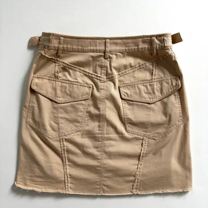 [BUNJANG] Burberry Blue Label Beige Mini Skirt / Burberry 버버리 블루라벨 베이지 컬러 지퍼 미니 스커트