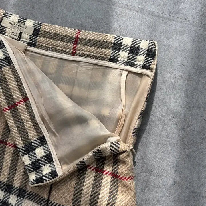 [BUNJANG] Burberry Nova Check Wool Pleated Skirt / Burberry 버버리 노바체크 울 플리츠 스커트