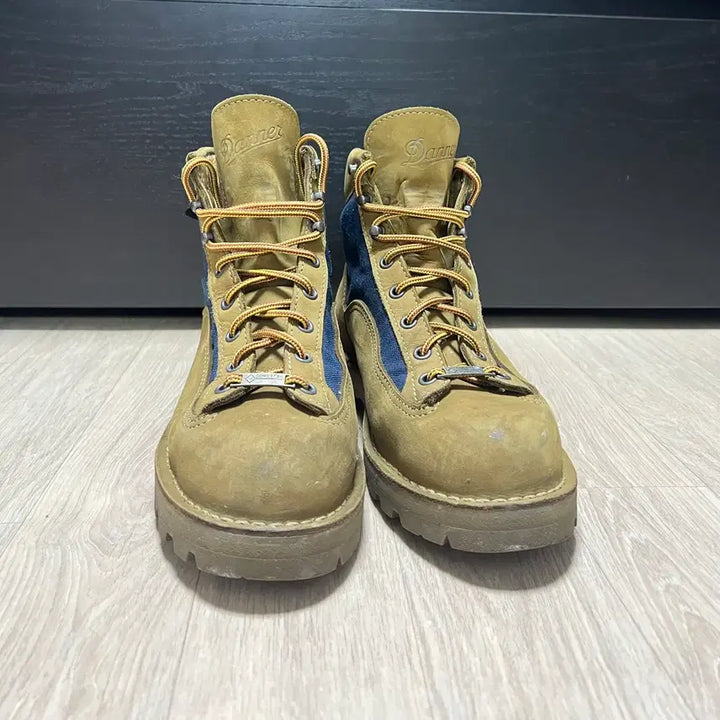 [BUNJANG] Danner Light II Gore-Tex Mojave US7 EE / 대너 라이트2 고어텍스 mojave US7 ee