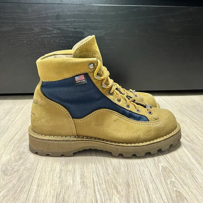 [BUNJANG] Danner Light II Gore-Tex Mojave US7 EE / 대너 라이트2 고어텍스 mojave US7 ee