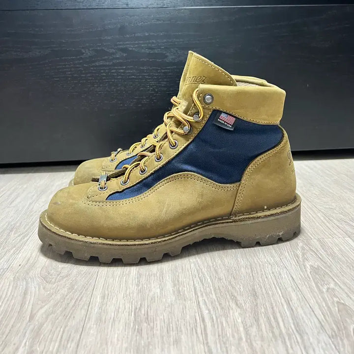 [BUNJANG] Danner Light II Gore-Tex Mojave US7 EE / 대너 라이트2 고어텍스 mojave US7 ee