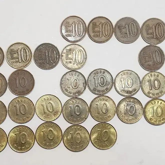 [BUNJANG] Korean Coin Collection 10 Won (1966-2006) / 옛날동전, 구형 십원 줄세우기 66년~