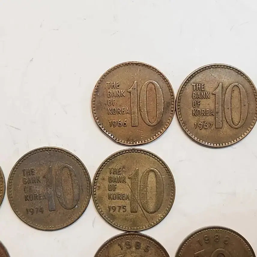 [BUNJANG] Korean Coin Collection 10 Won (1966-2006) / 옛날동전, 구형 십원 줄세우기 66년~