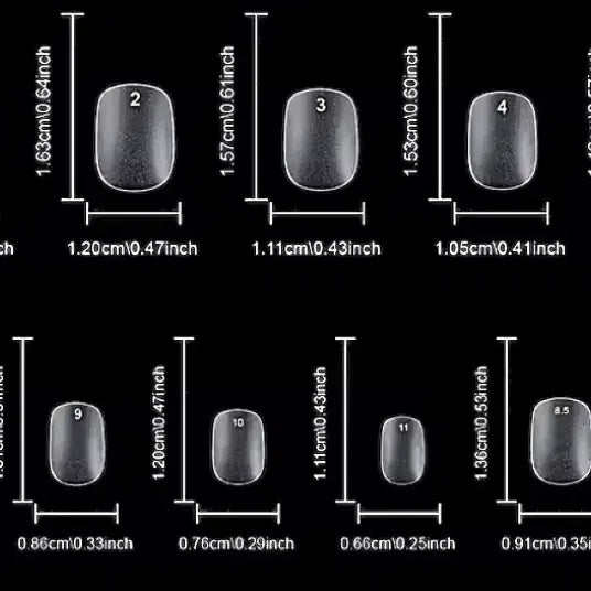 [BUNJANG] Hello Kitty Strawberry Hat Nail Tips / 가로키티 딸기모자 수제네일팁