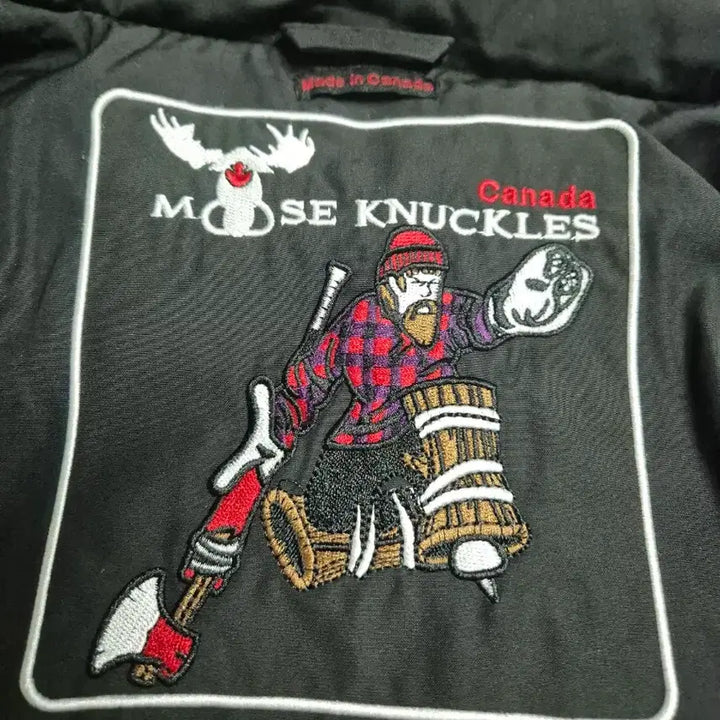 [BUNJANG] Moose Knuckles Black Padded Jacket with Fur Hood / 무스너클 블랙 패딩 점퍼 퍼 후드