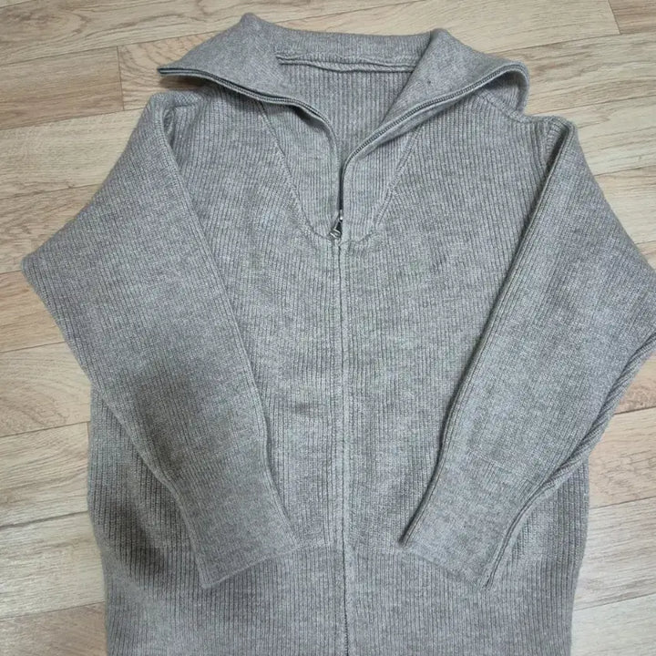 [BUNJANG] Unbranded Beige Knit Set / 집업 니트 세트