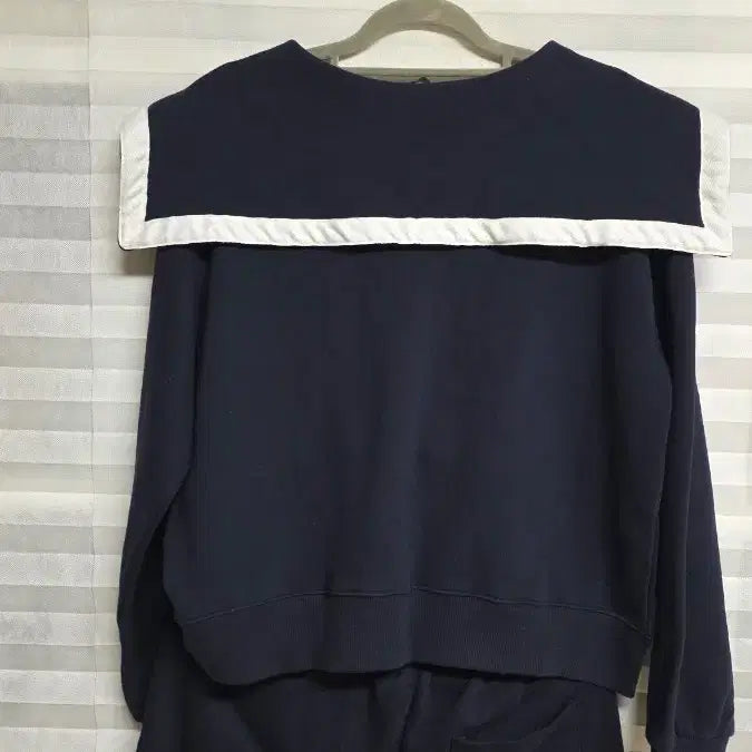 [BUNJANG] HITDAR Sailor Style Navy Training Set / 세라복 스타일 네이비 트레이닝복 세트