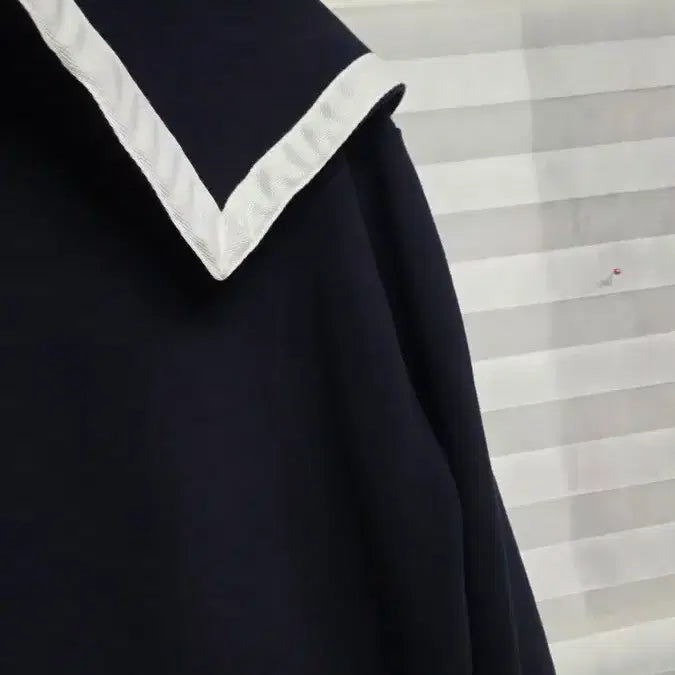 [BUNJANG] HITDAR Sailor Style Navy Training Set / 세라복 스타일 네이비 트레이닝복 세트