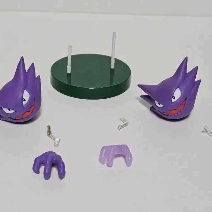 [BUNJANG] Pokemon Ghost & Aegislash Figure Set / 포켓몬스터 입체도감피규어 고우스트2개+킬가르도 세트 중고품