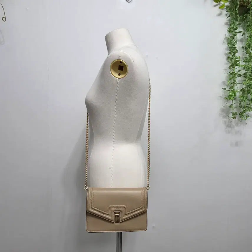 [BUNJANG] Joy Gryson Chain Mini Crossbody Bag / 조이그라이슨 체인 미니 크로스바디백