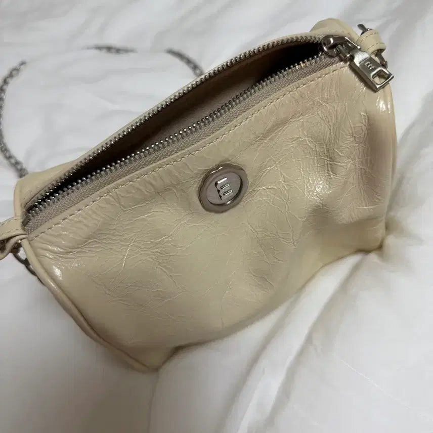 [BUNJANG] Minitmute Bret Mini Ivory Bag / 미닛뮤트 브렛 미니 아이보리