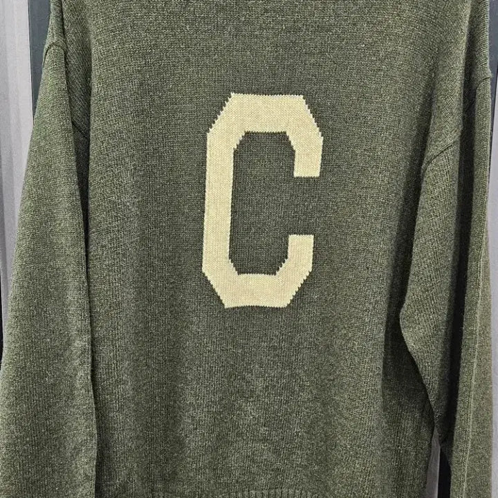 [SOLD OUT] 커버낫 울 C 로고 크루넥 니트 올리브그린 L