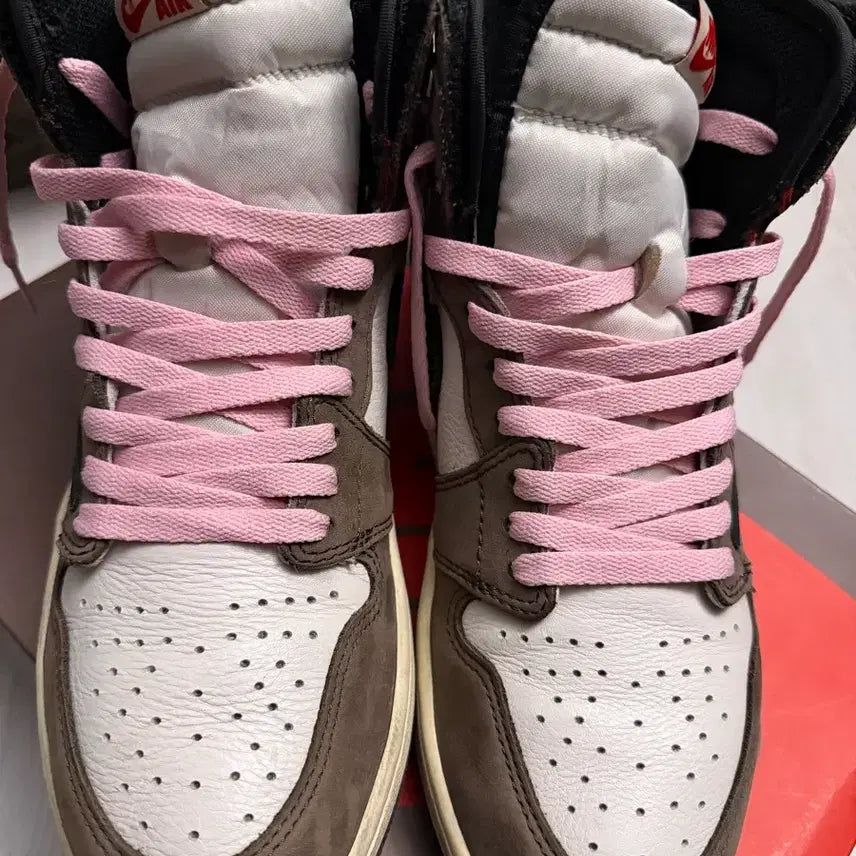 [BUNJANG] Nike Jordan 1 Travis Scott Mocha High Sneakers / 나이키 조던1 트래비스 스캇 모카하이 280