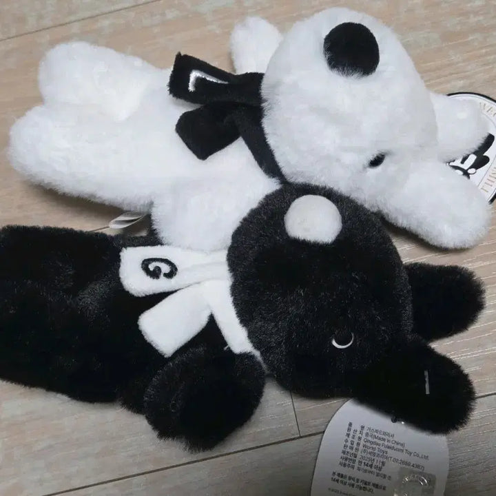 [BUNJANG] Gaspard et Lisa Doll Keyring Black/White / 일괄 만원) 가스파드 앤 리사 인형 키링 블랙/화이트