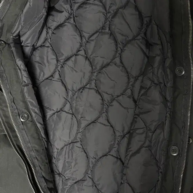 [BUNJANG] REMAIN Black Parka Padding / REMAIN 블랙 개파카 패딩 판매합니다.