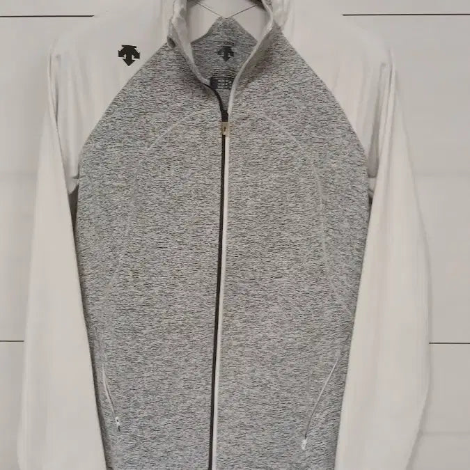 [BUNJANG] Descente Training Jacket (White/Gray) - Size S / 데상트 화이트/회색 트레이닝자켓 S사이즈 85-90