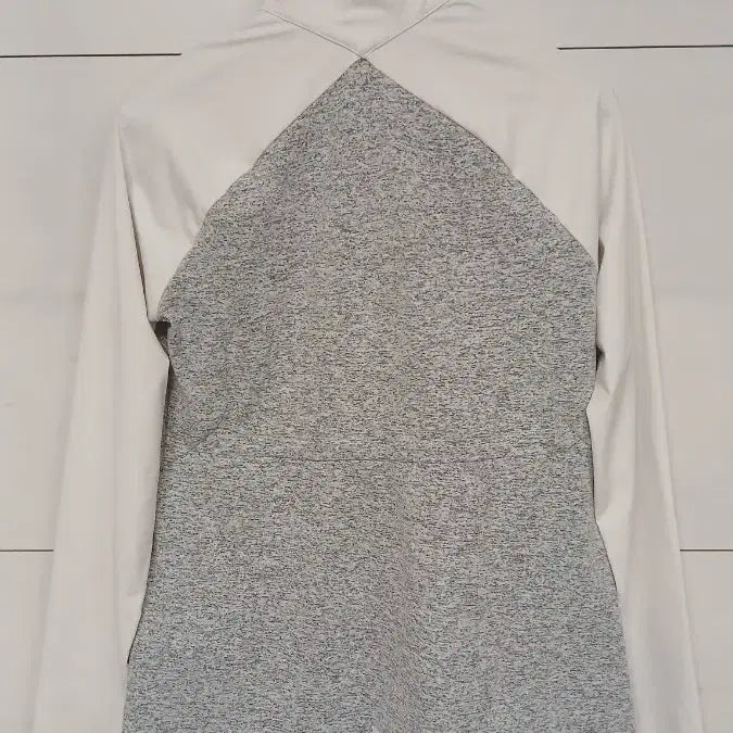 [BUNJANG] Descente Training Jacket (White/Gray) - Size S / 데상트 화이트/회색 트레이닝자켓 S사이즈 85-90