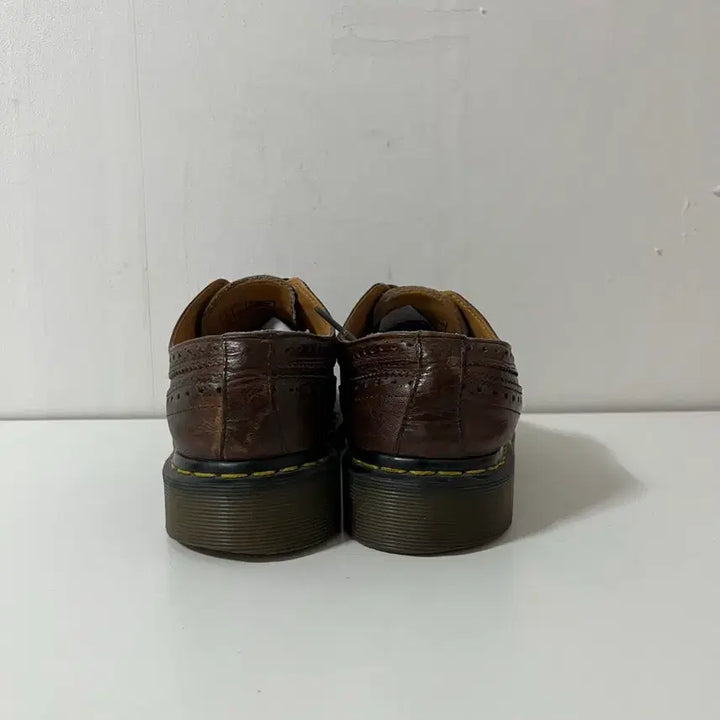 [BUNJANG] Dr. Martens Wingtip 5-Hole Boots / 250 닥터마틴 윙팁 5홀 워커 정품