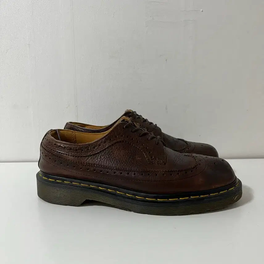 [BUNJANG] Dr. Martens Wingtip 5-Hole Boots / 250 닥터마틴 윙팁 5홀 워커 정품