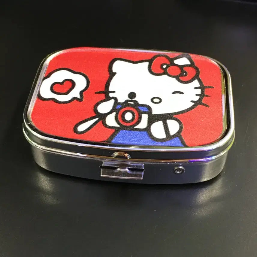 [BUNJANG] Sanrio Hello Kitty Accessory Case / 3종 헬로키티 악세사리함 틴케이스 산리오 약통 보관함 미니 주얼리