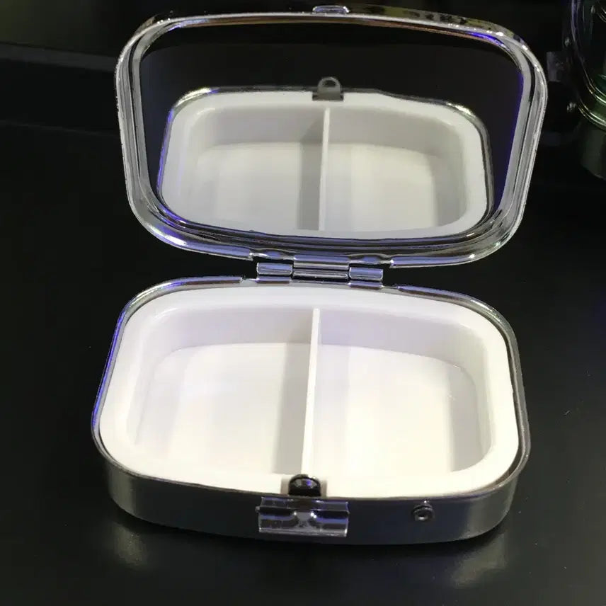 [BUNJANG] Sanrio Hello Kitty Accessory Case / 3종 헬로키티 악세사리함 틴케이스 산리오 약통 보관함 미니 주얼리