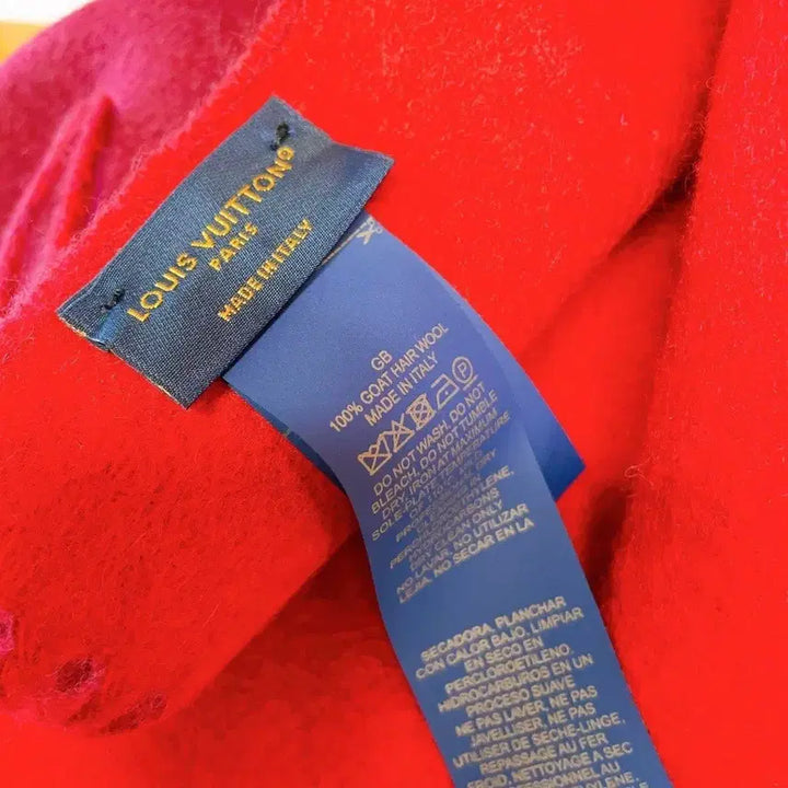 [BUNJANG] Louis Vuitton Logo Mania Burgundy Muffler / 루이비통 마플러 로고 마니아 버건디 머플러 구매