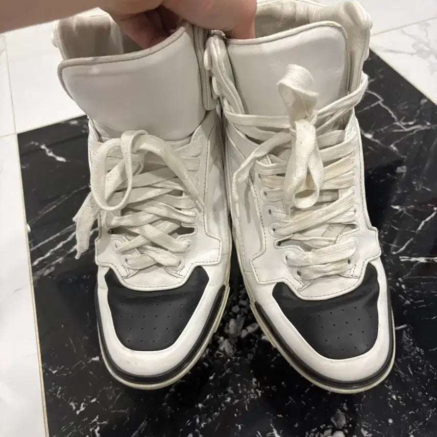 [BUNJANG] Givenchy Tyson High-Top Sneakers / [42] 지방시 타이슨 하이탑