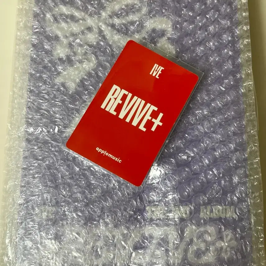 [BUNJANG] IVE (Re)vive Album + Apple Music POB / 아이브 리바이브 러브드 미개봉 앨범+애플뮤직 가을
