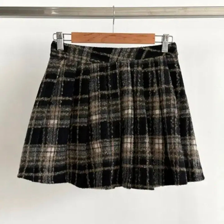[SOLD OUT] 체크 모직 플리츠 스커트 L