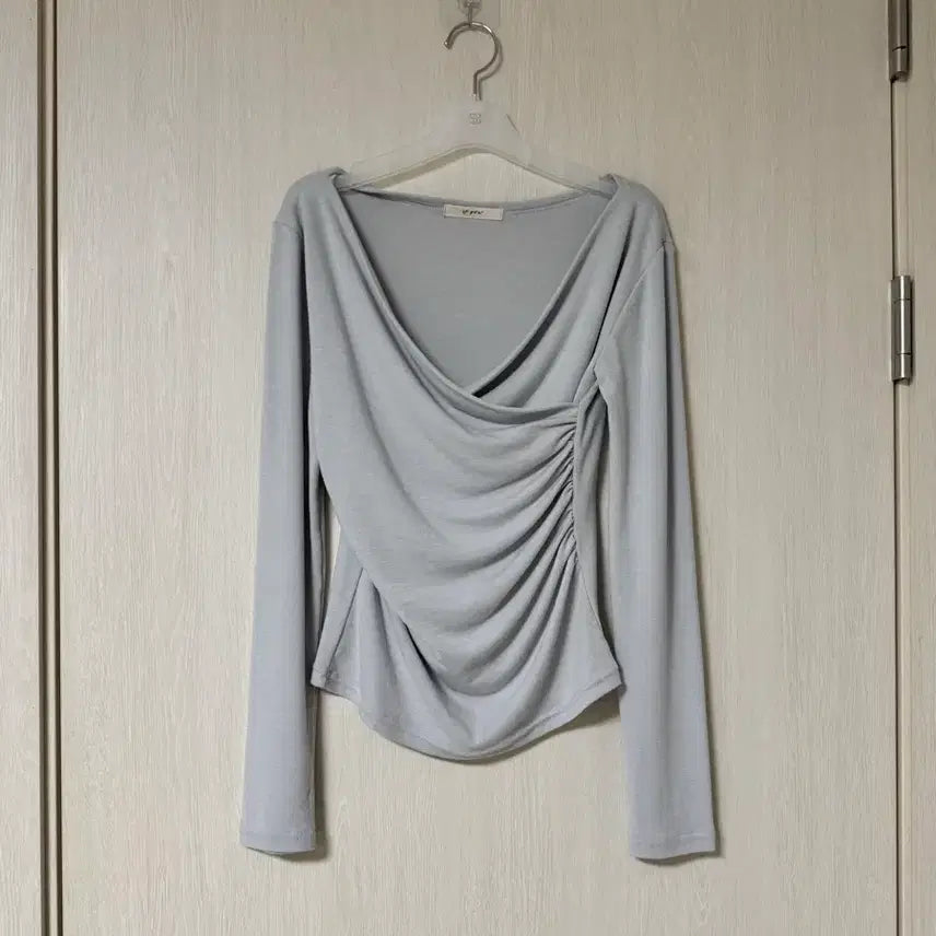 [BUNJANG] Reine Drape Shirring Tee (Soft Blue Gray) / 렌느 reine 드레이프 셔링티 (소프트블루그레이)