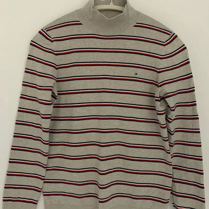 [SOLD OUT] 여성 타미힐피거 스트라이프 터틀넥 면 니트 S (55반까지)