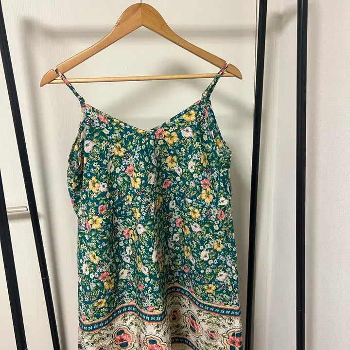 [BUNJANG] Floral Spaghetti Strap Mini Dress / 꽃무늬 끈나시 원피스 949