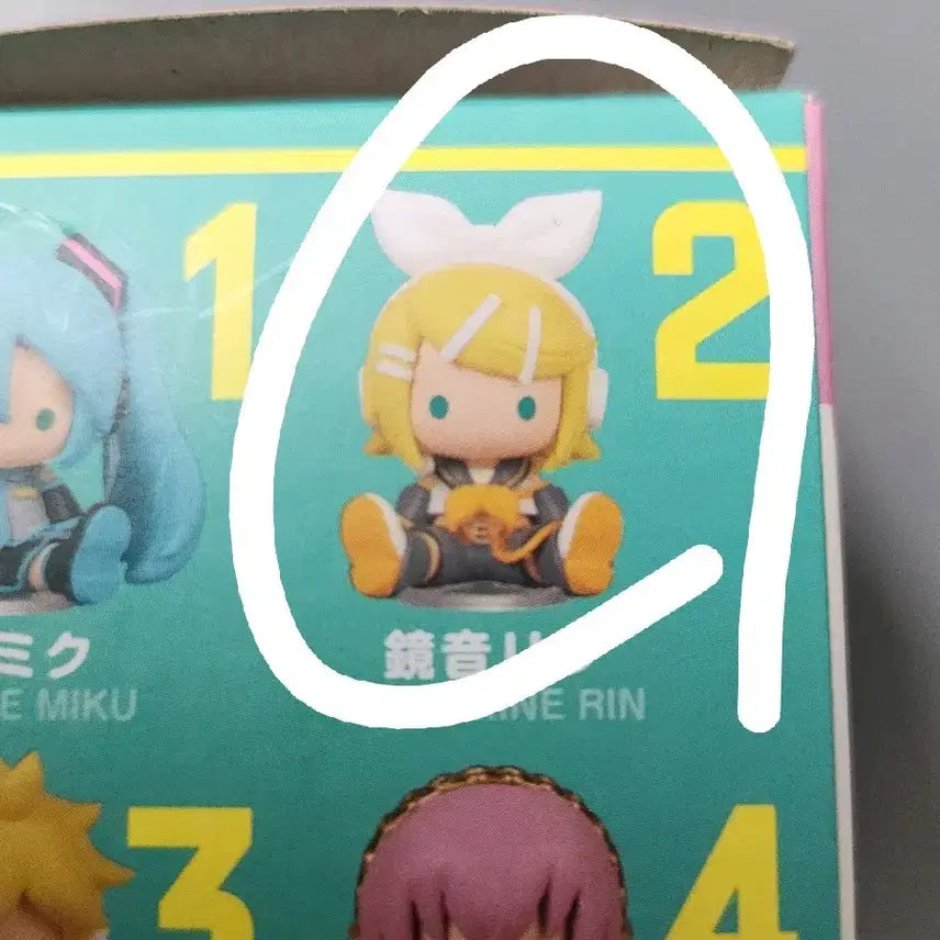 [BUNJANG] Vocaloid Kagamine Rin Figure / 보카로 페타돌 피규어 카가미네 린 판매