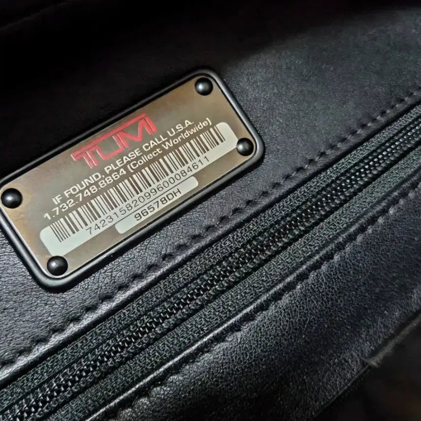 [BUNJANG] TUMI T-Pass Business Class Leather Briefpack / 투미 정품  티패스 비지니스 클래스 레더 브리프팩