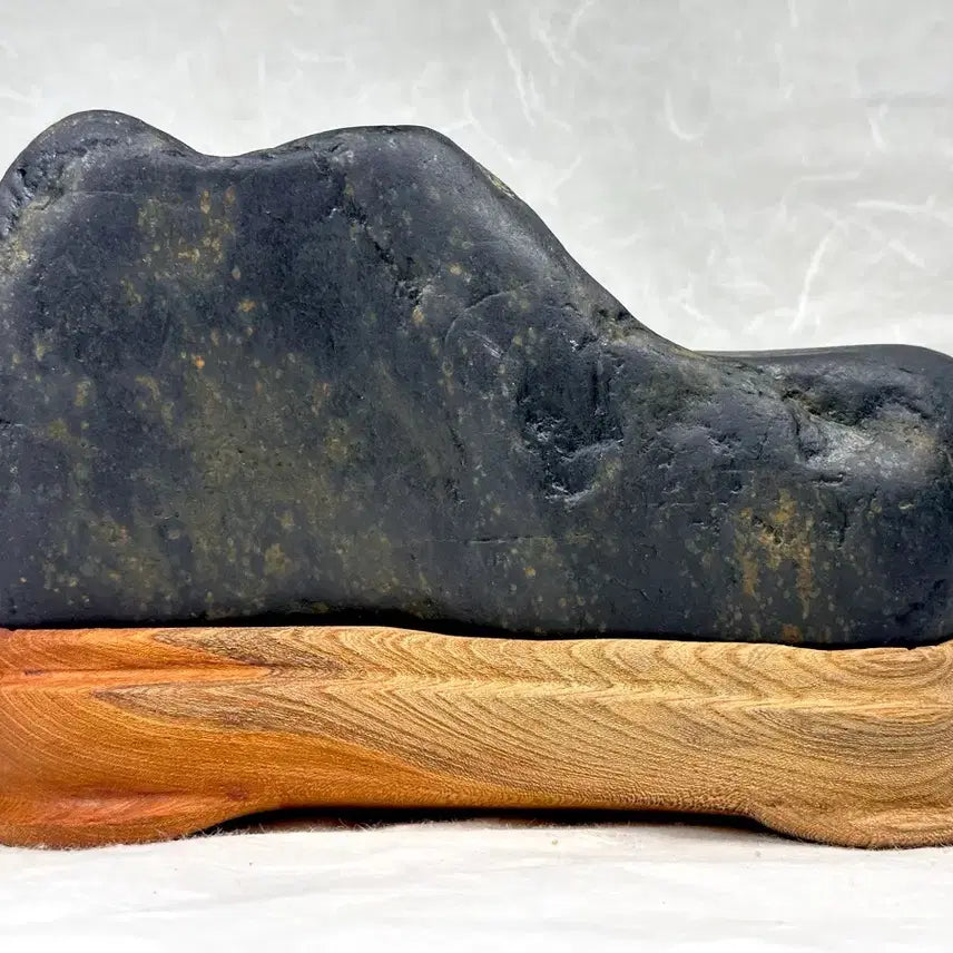 [BUNJANG] Snow Mountain Stone / 능선이 아름다운 설산경 수석