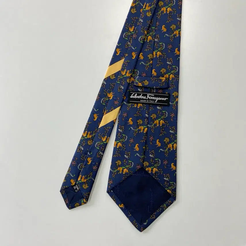 [BUNJANG] Ferragamo 100% Silk Necktie / 페레가모(Ferragamo) 명품 정품 넥타이