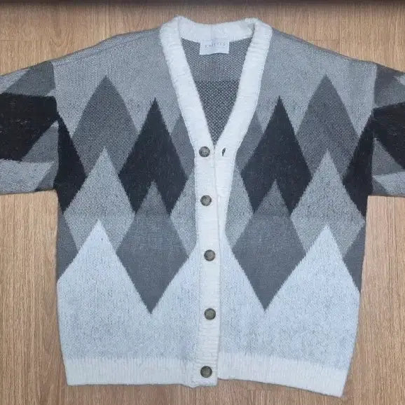 [BUNJANG] Knitted Argyle Cardigan / 니티드 아가일 가디건