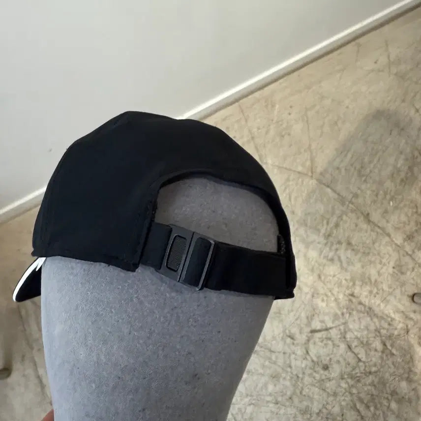 [BUNJANG] Adidas Aeroready Running Ball Cap / 아디다스 에어로레디 러닝볼캡 OS