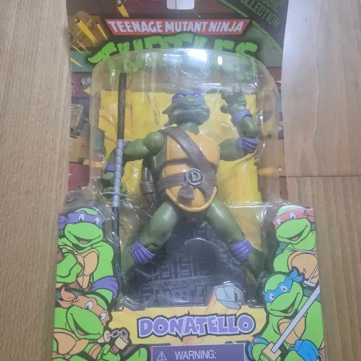 [BUNJANG] Ninja Turtles Donatello Classic Figure / 닌자 거북이 도나텔로 클래식 피규어 새상품
