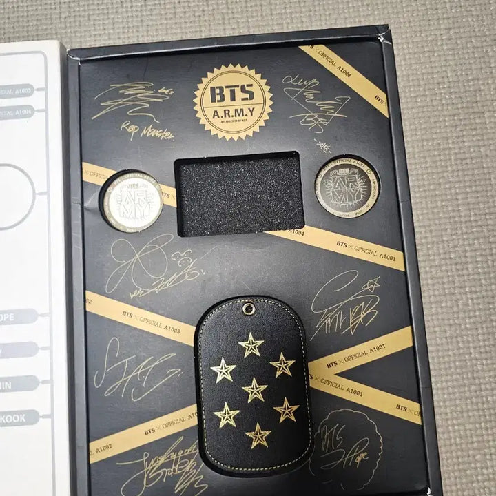 [BUNJANG] BTS ARMY 1st Membership Kit / 방탄소년단 bts 아미 1기  팬클럽 멤버십 아미키트