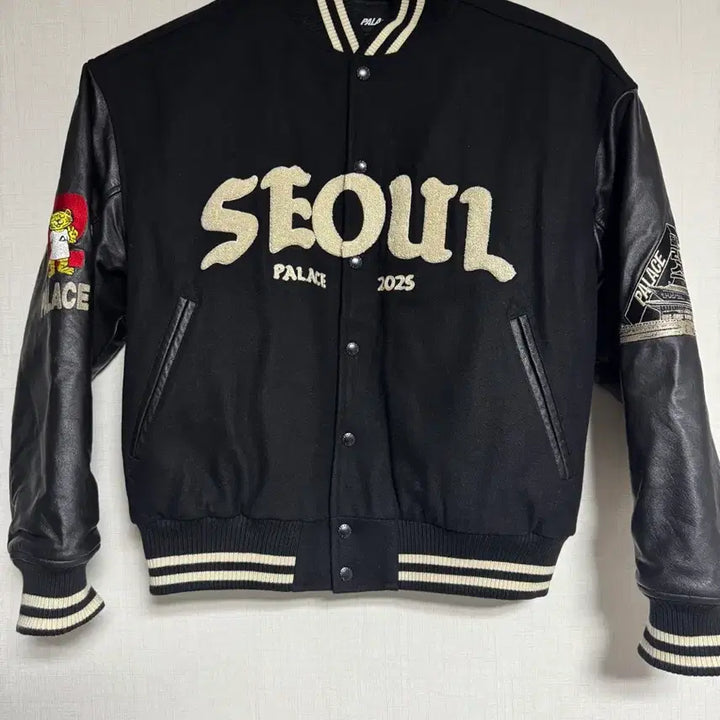 [BUNJANG] Palace Seoul Varsity Jacket / 팔라스 서울 바시티 L